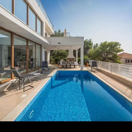Apartamento Luxury Natali With Pool