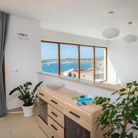 Luxury Natali With Pool * Rogoznica (Sibenik-Knin)