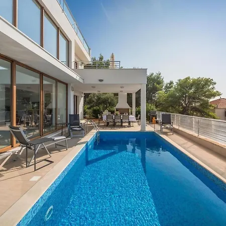 Luxury Natali With Pool * Rogoznica (Sibenik-Knin)